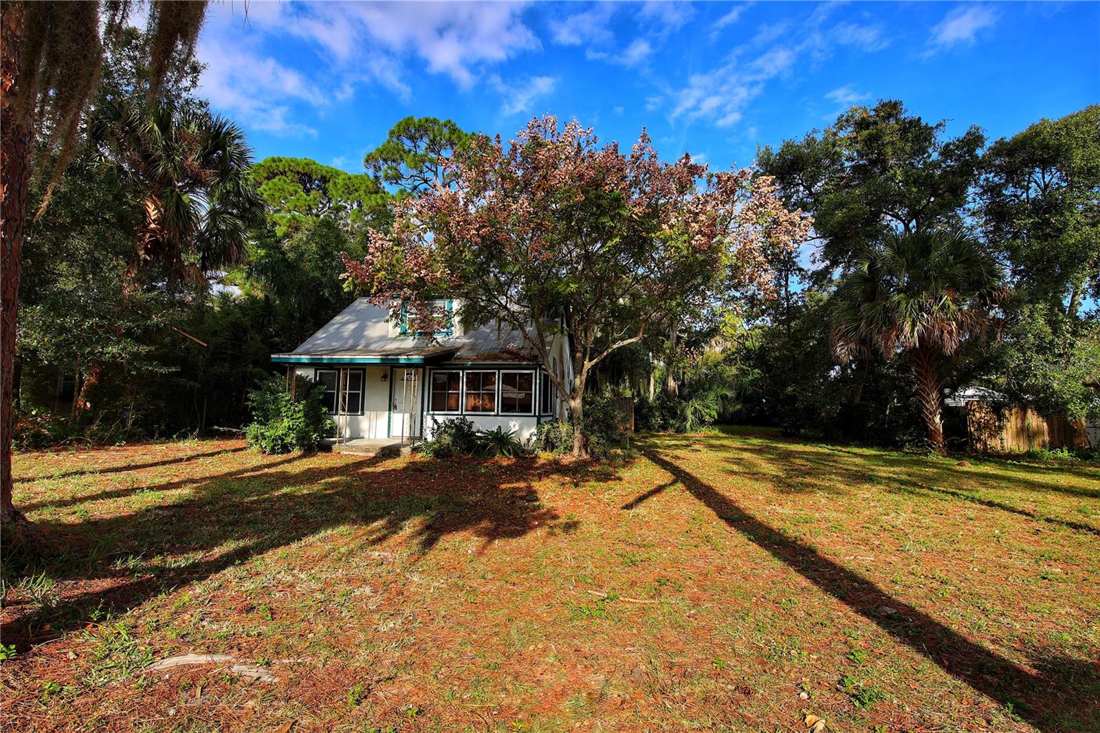 Image 7 of 38 For 111 New Hampshire Street