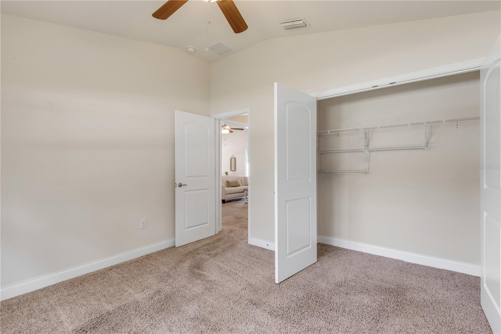 Image 32 of 52 For 607 Coral Trace Boulevard