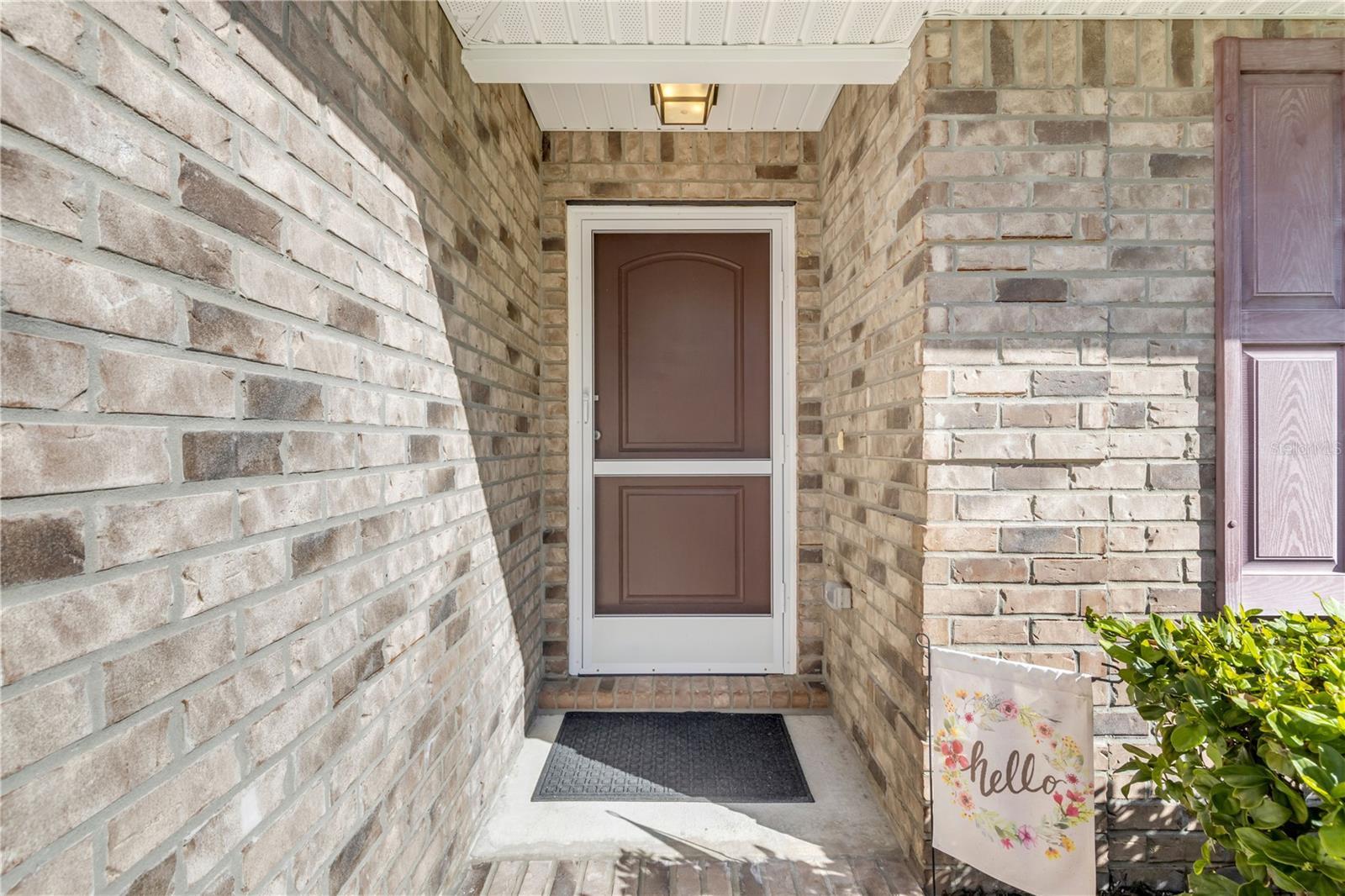 Image 5 of 52 For 607 Coral Trace Boulevard