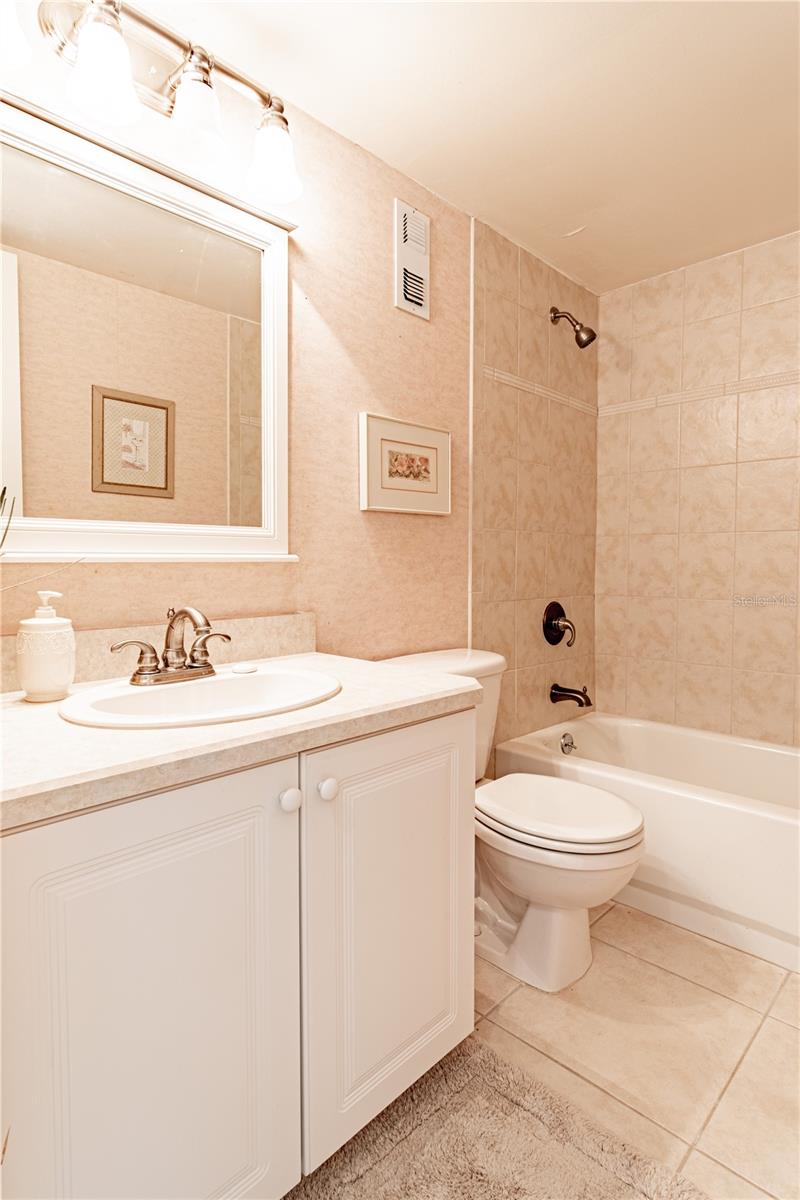 Image 15 of 50 For 3801 Atlantic Avenue Ut104