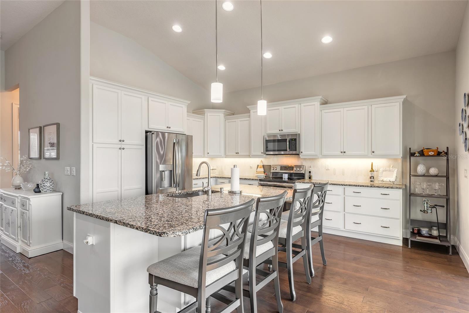 Image 13 of 49 For 2929 Bella Flore Terrace