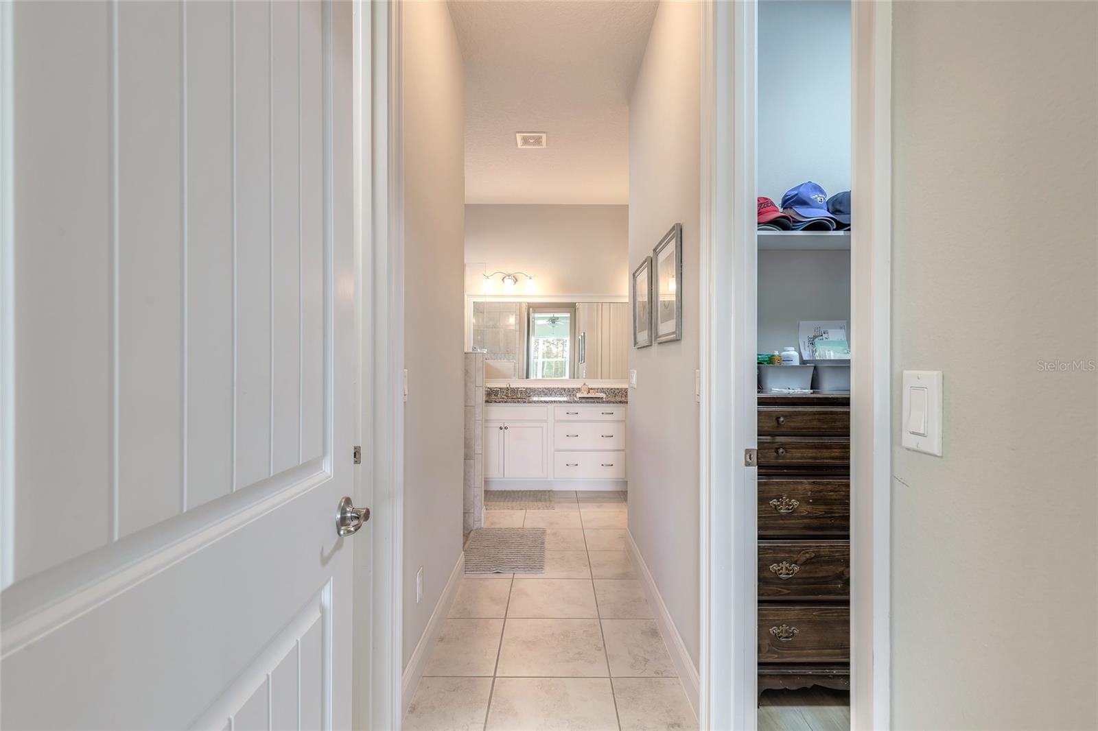 Image 20 of 49 For 2929 Bella Flore Terrace