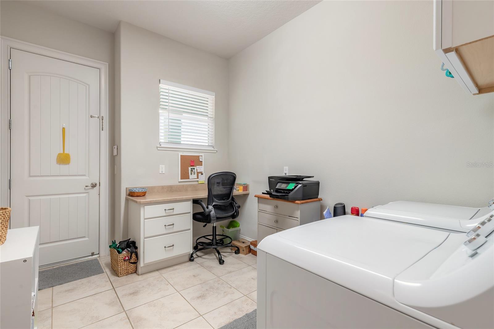 Image 34 of 49 For 2929 Bella Flore Terrace