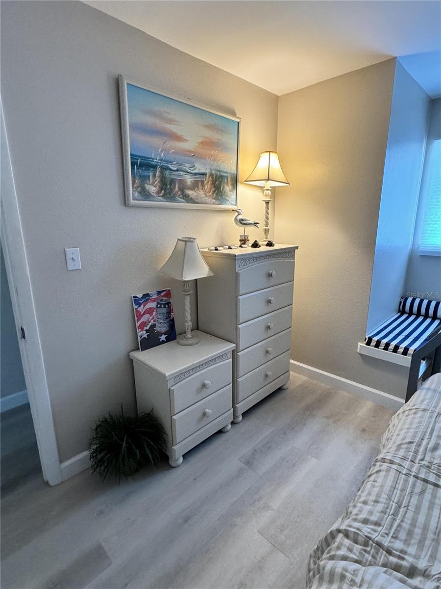 Image 6 of 6 For 4849 Saxon Drive A208