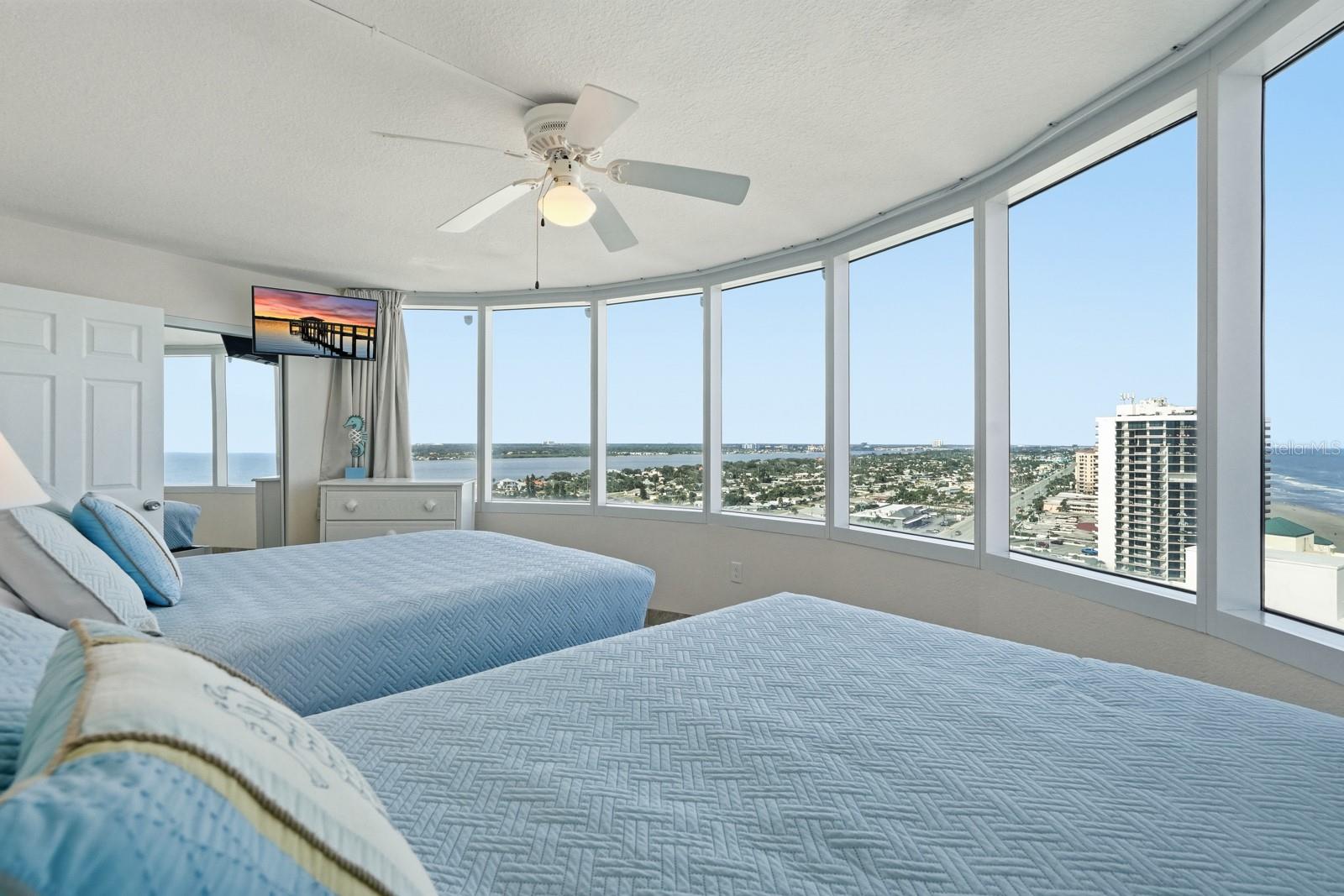 Image 10 of 62 For 2625 Atlantic Avenue 18nw