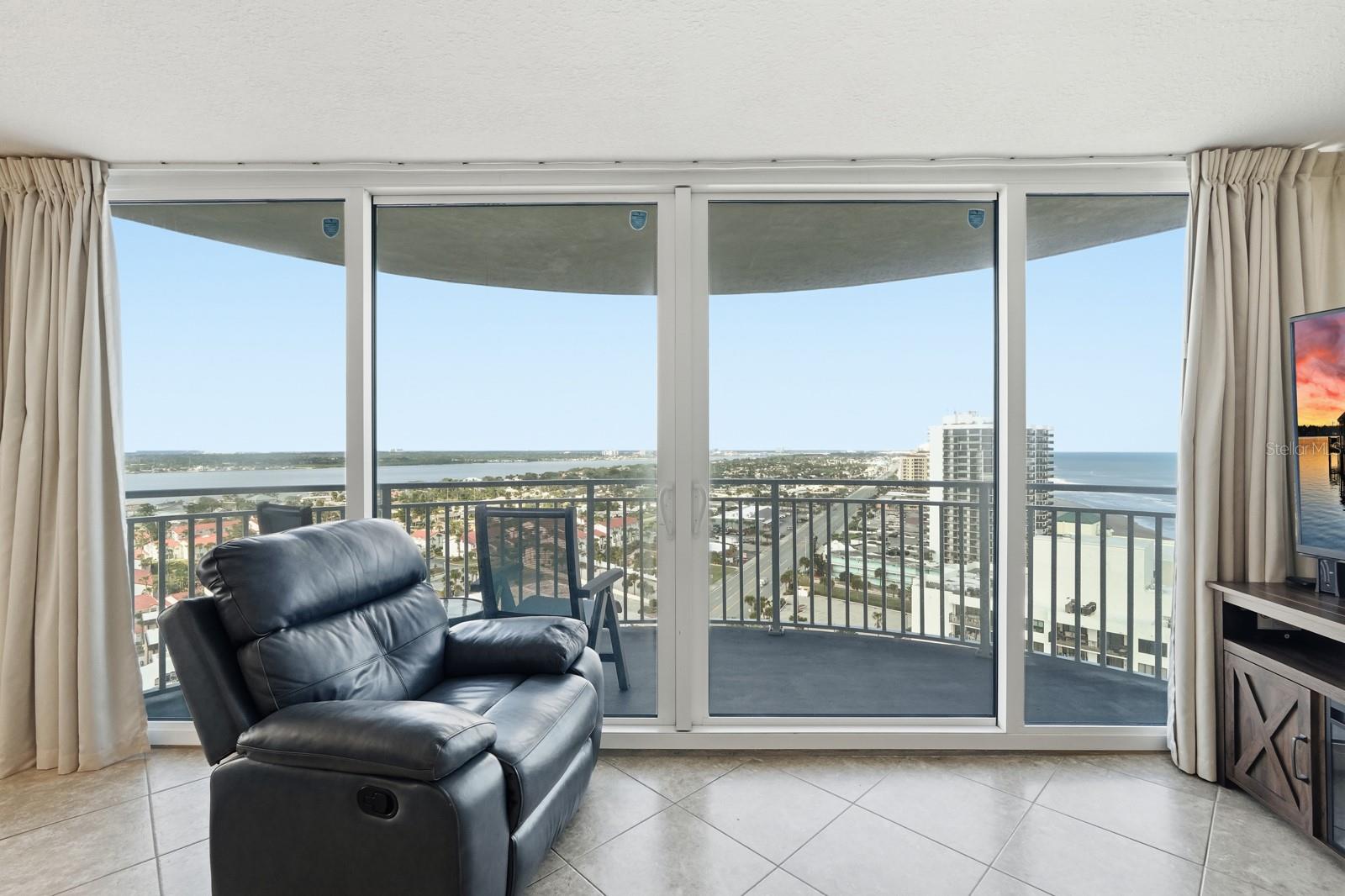 Image 23 of 62 For 2625 Atlantic Avenue 18nw