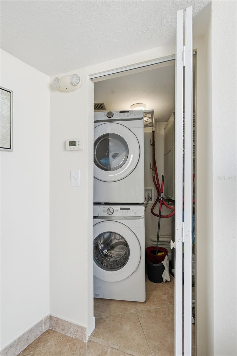 Image 39 of 62 For 2625 Atlantic Avenue 18nw