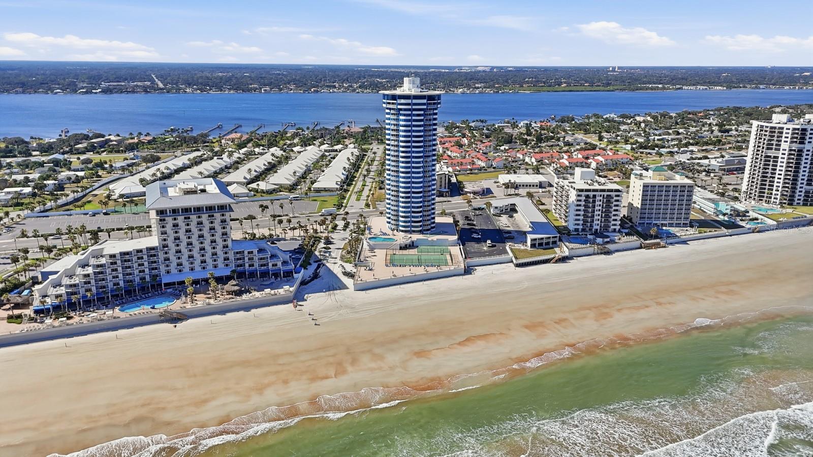 Image 48 of 62 For 2625 Atlantic Avenue 18nw