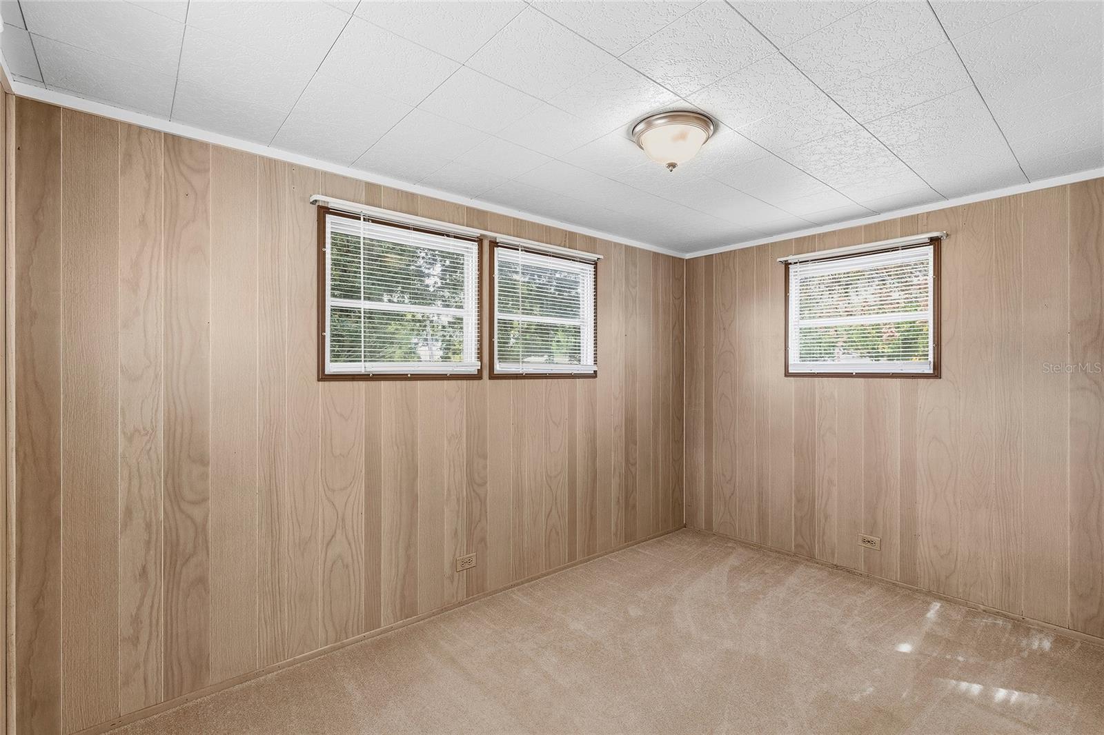 Image 24 of 43 For 5293 Isabelle Avenue