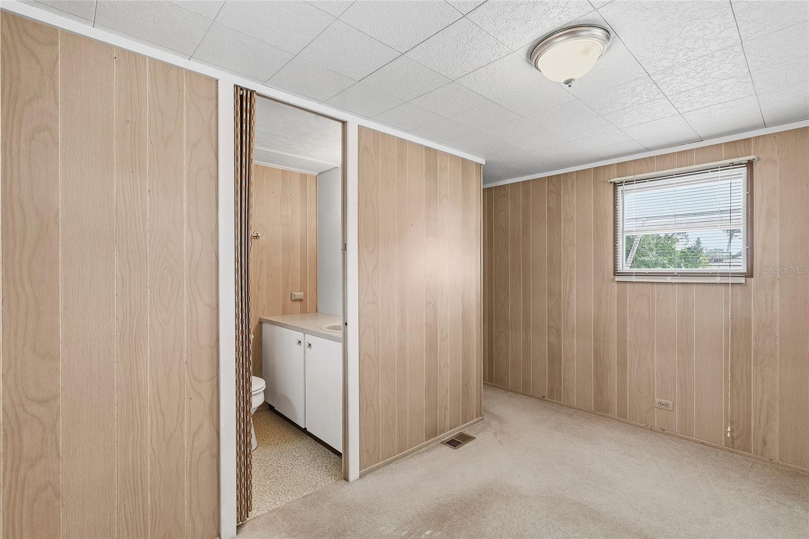 Image 25 of 43 For 5293 Isabelle Avenue