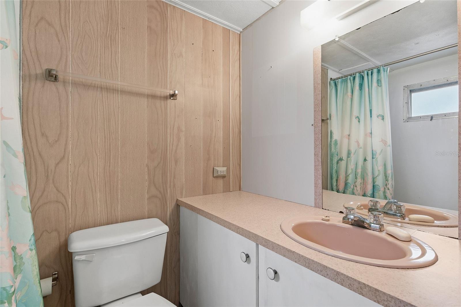 Image 26 of 43 For 5293 Isabelle Avenue