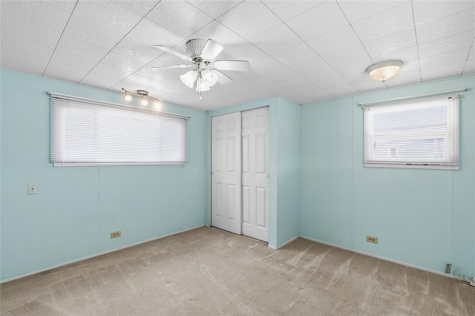 Image 28 of 43 For 5293 Isabelle Avenue