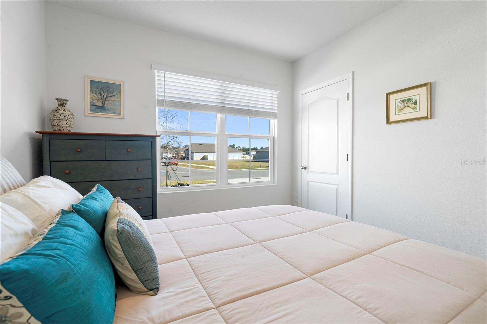 Image 37 of 53 For 2028 Red Rock Road