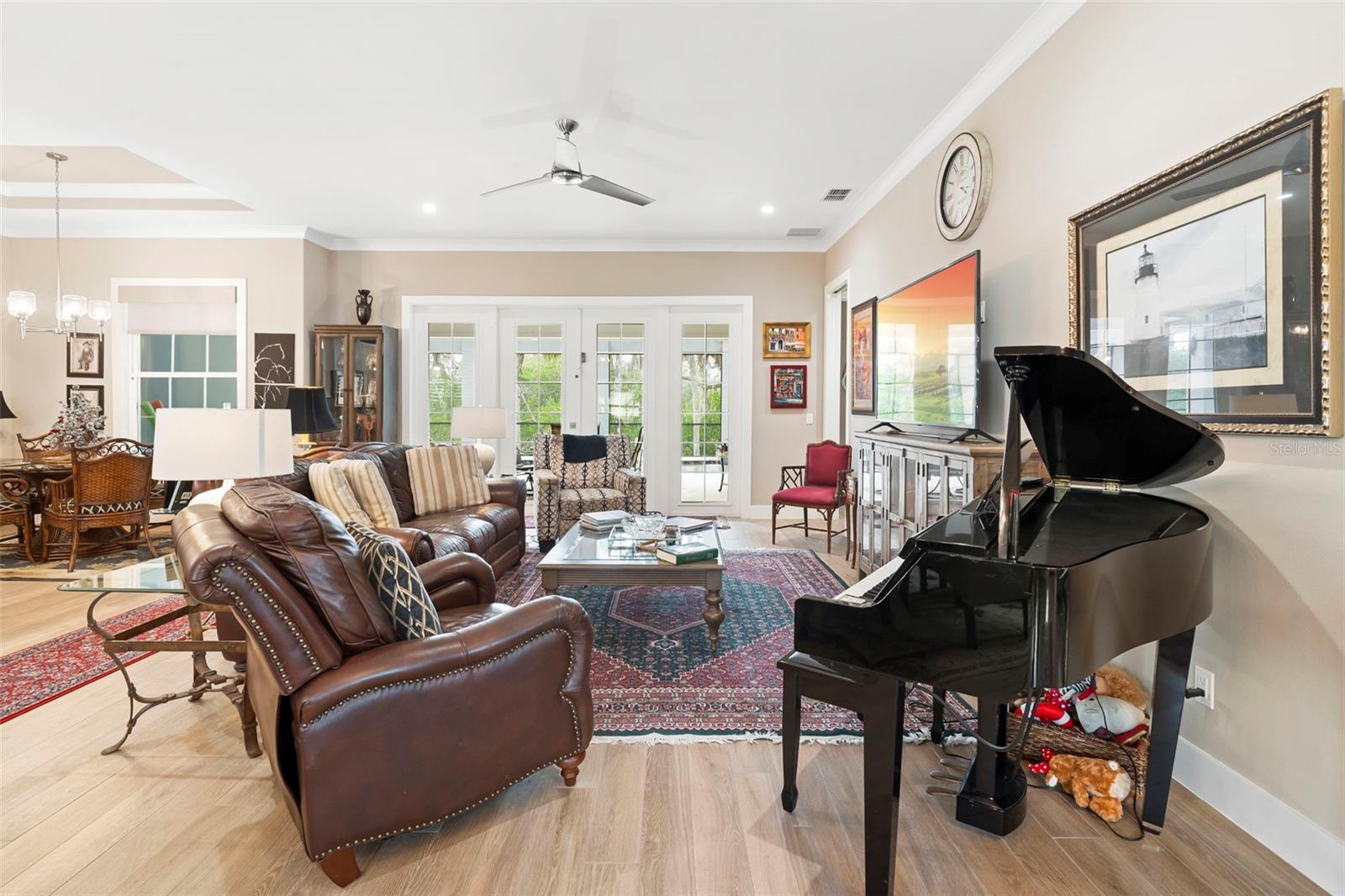 Image 10 of 60 For 1702 Saxon Drive