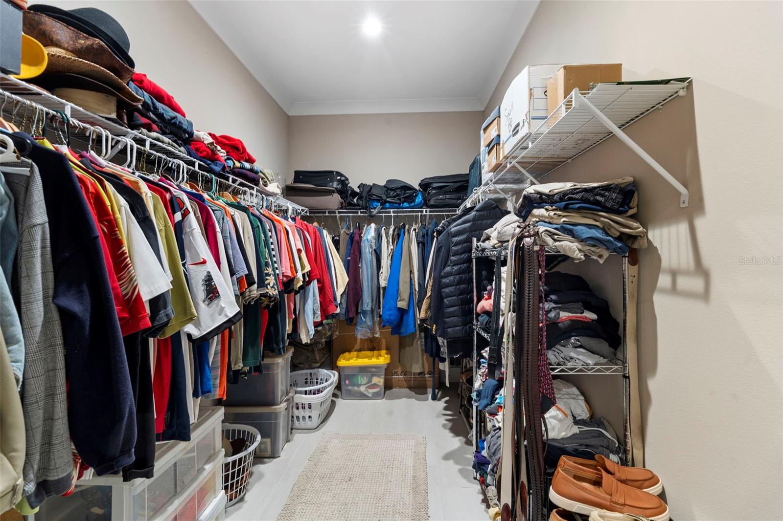 Image 31 of 60 For 1702 Saxon Drive