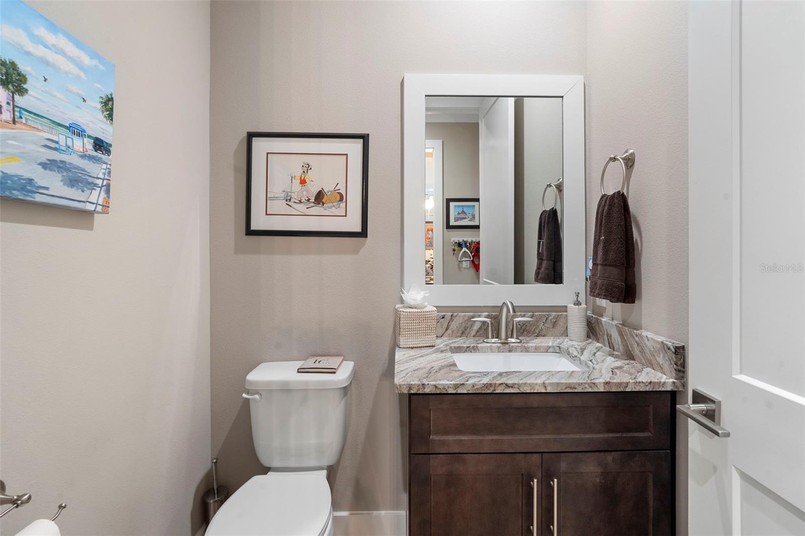 Image 44 of 60 For 1702 Saxon Drive