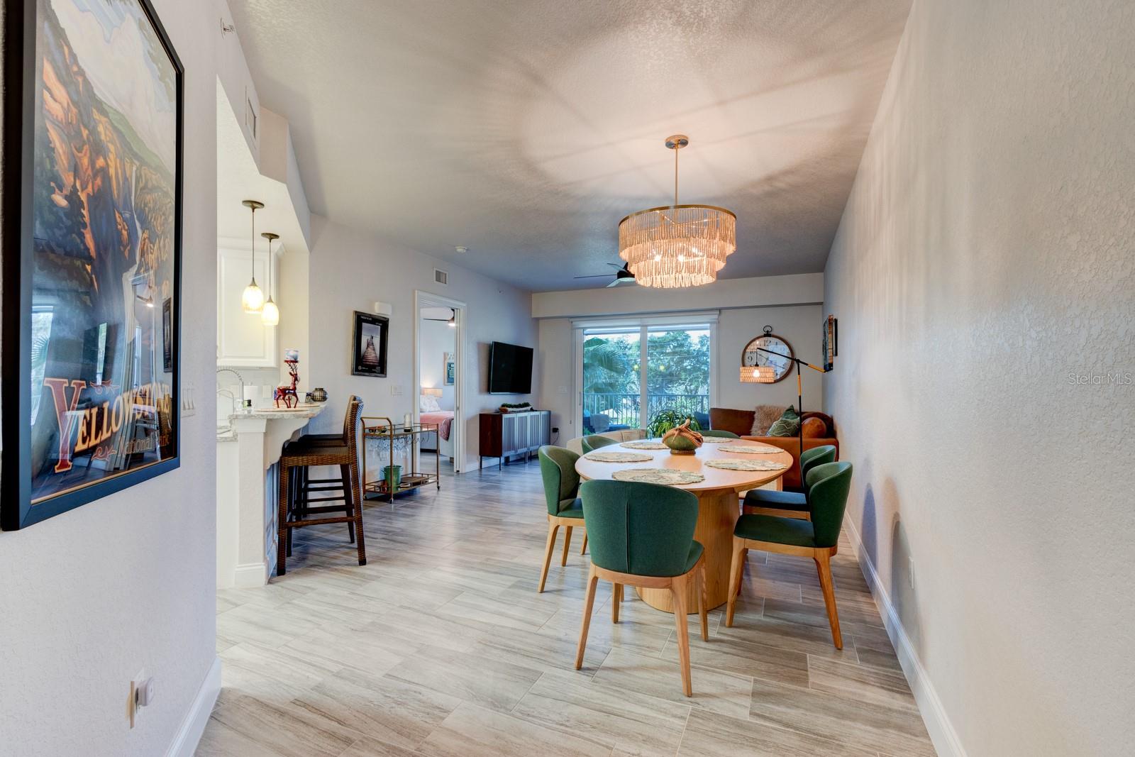 Image 5 of 27 For 3 Riverwalk Drive 202