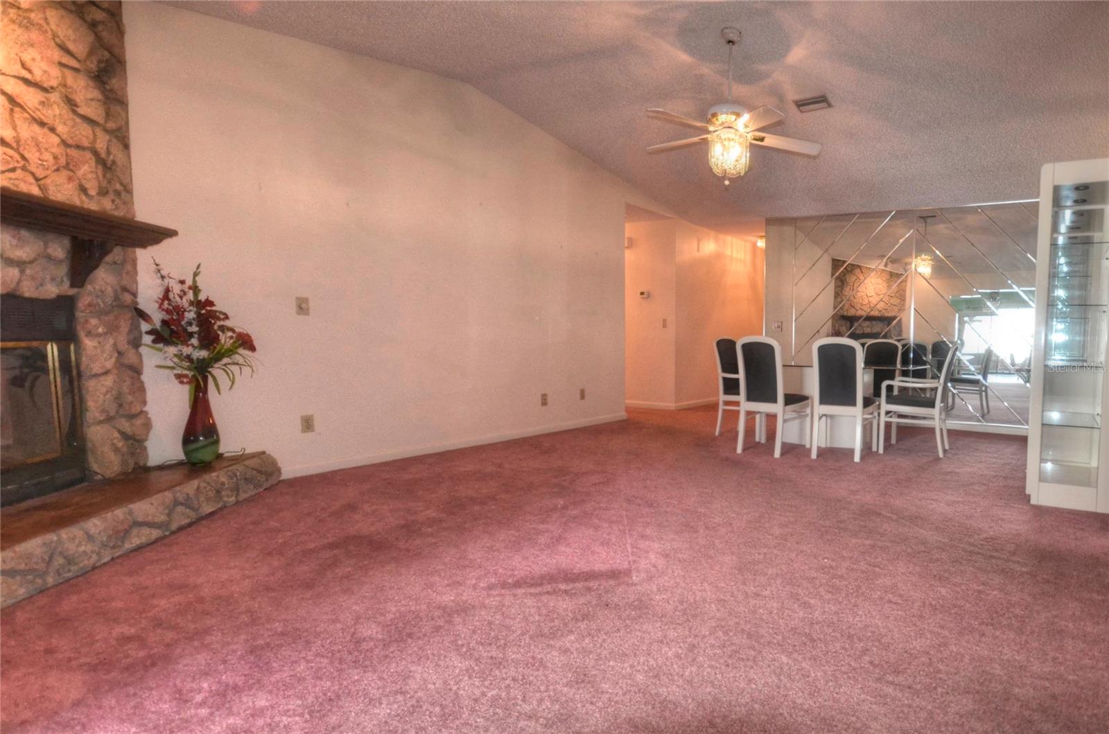 Image 10 of 22 For 3307 Willow Oak Drive