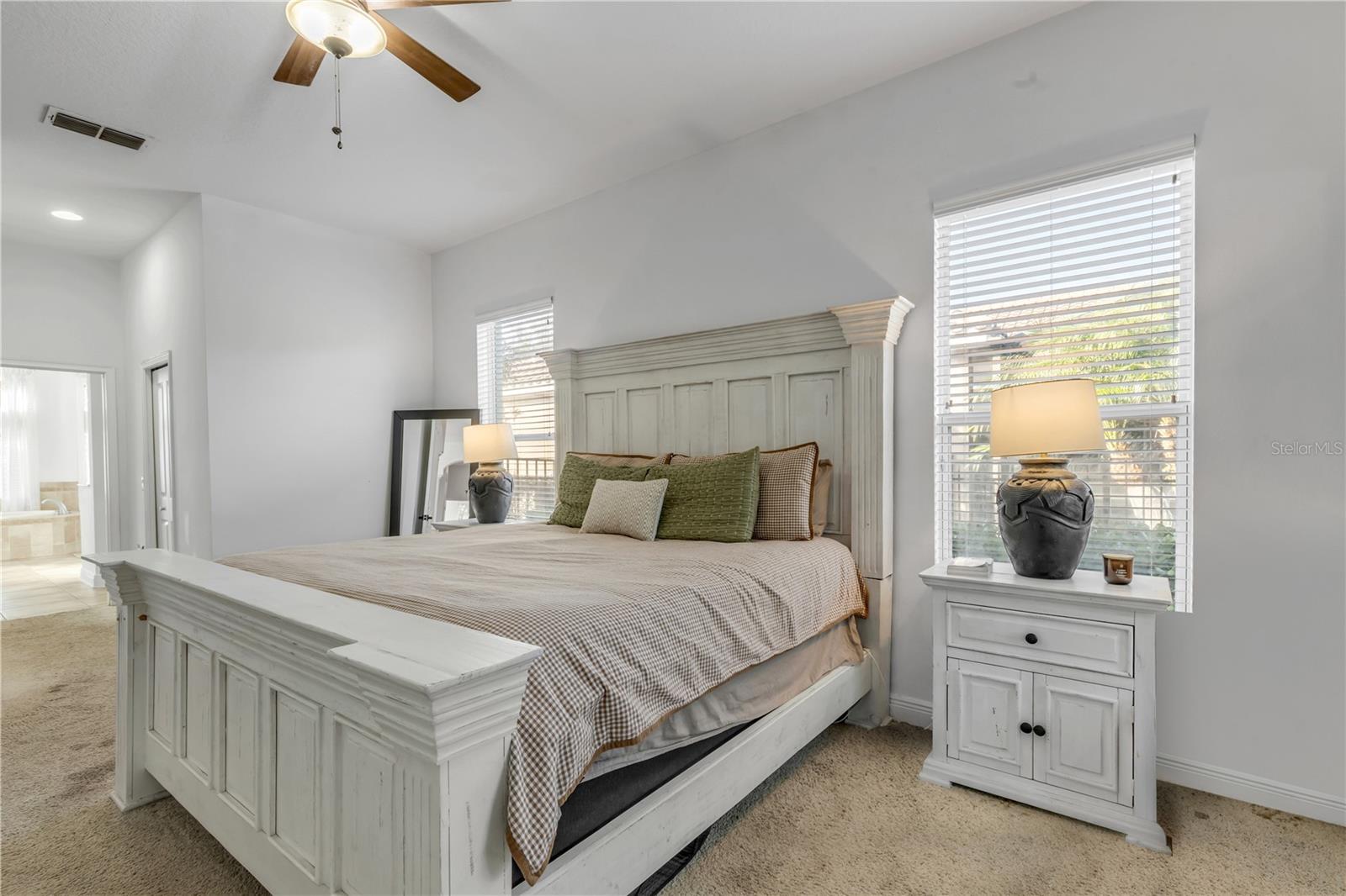 Image 18 of 88 For 3021 Isola Bella Boulevard