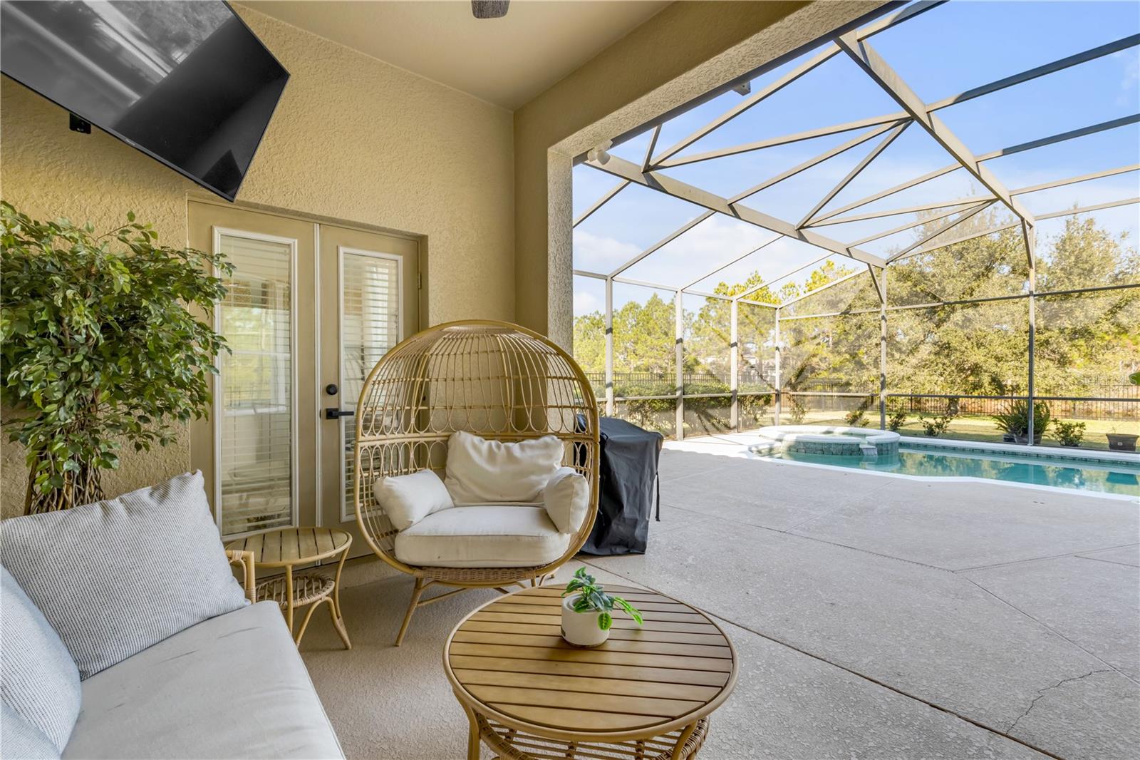 Image 69 of 88 For 3021 Isola Bella Boulevard