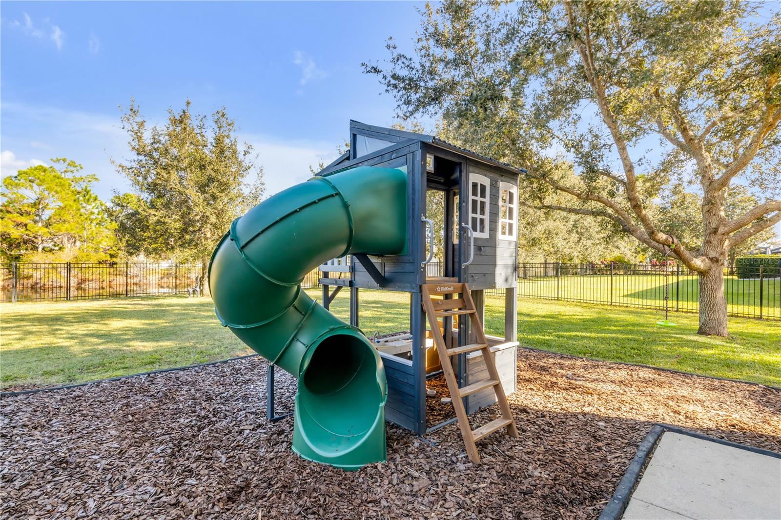 Image 79 of 88 For 3021 Isola Bella Boulevard