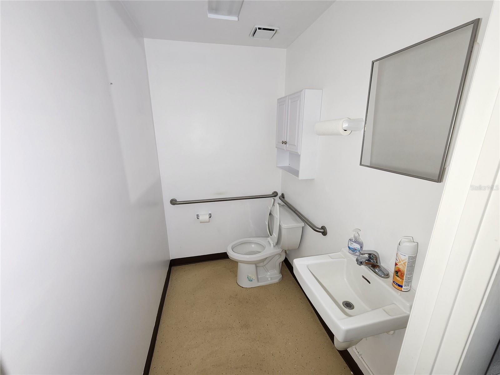 Image 16 of 16 For 2808 Hibiscus Drive U1