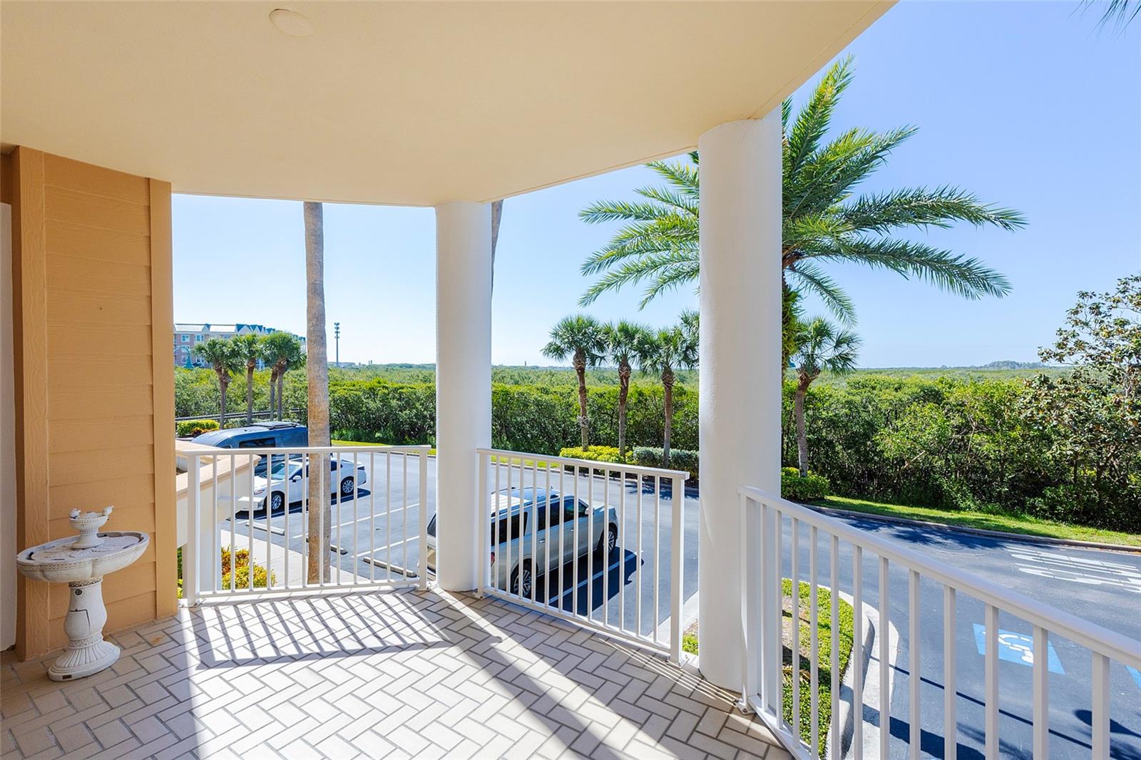 Image 4 of 34 For 4624 Harbour Village Boulevard 4204