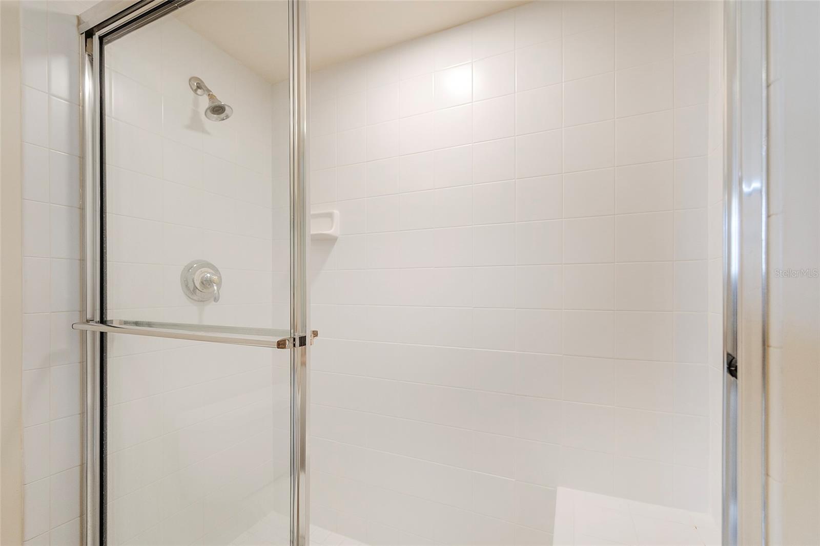 Image 6 of 34 For 4624 Harbour Village Boulevard 4204