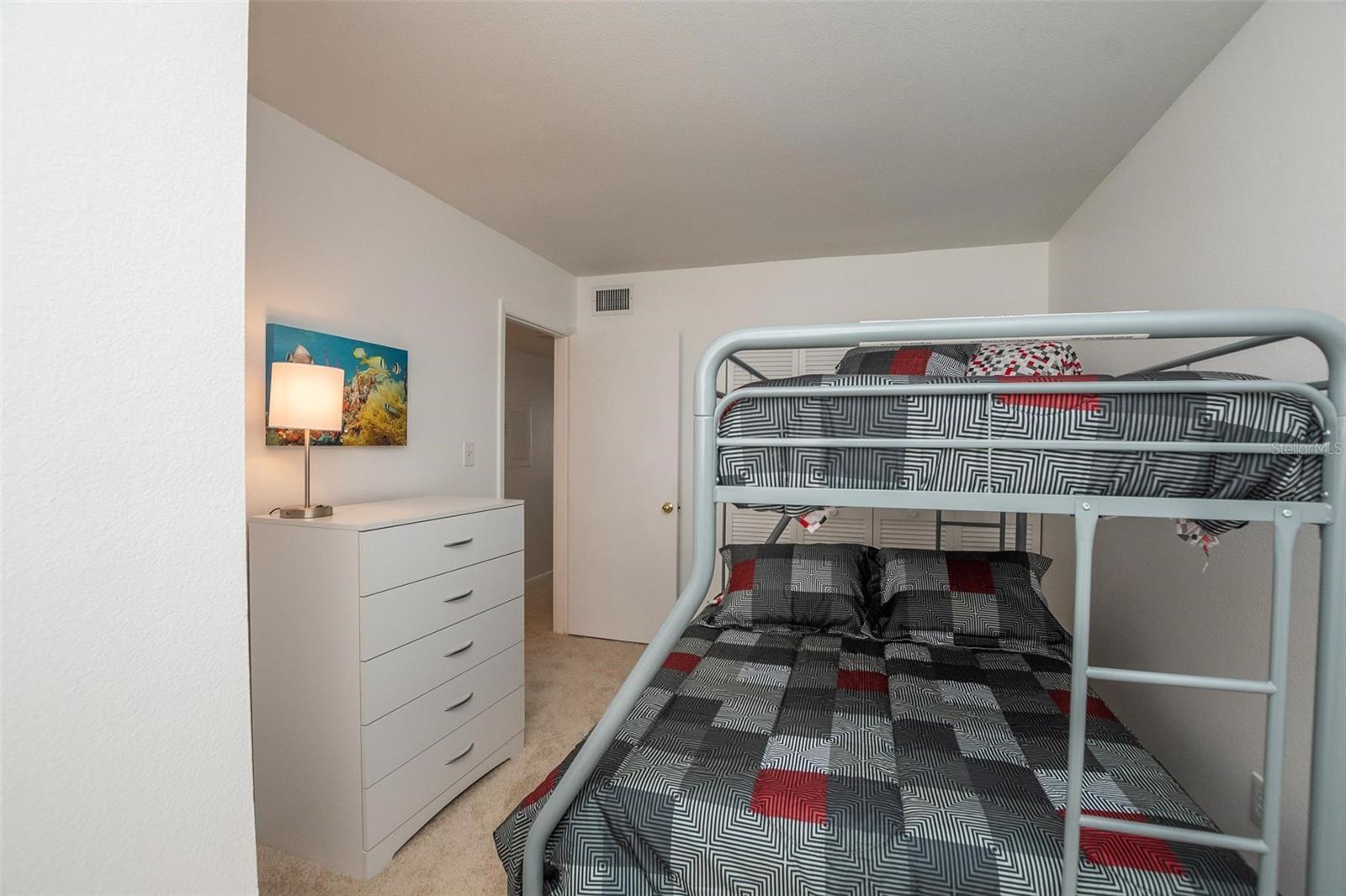 Image 4 of 7 For 4849 Saxon Drive C202