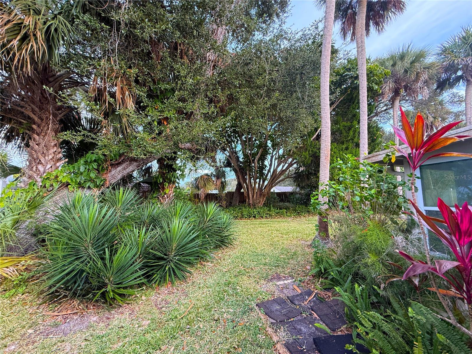 Image 9 of 9 For 805 Cooper Street