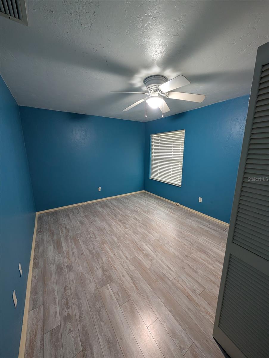 Image 9 of 10 For 2425 Tamarind Drive