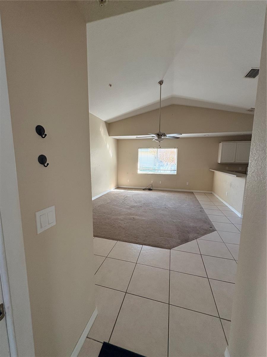 Image 3 of 22 For 533 Wayne Avenue