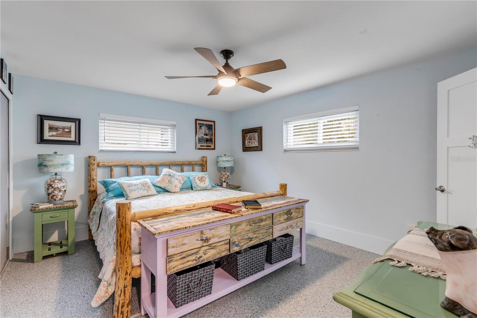 Image 13 of 32 For 2951 Gaslight Drive