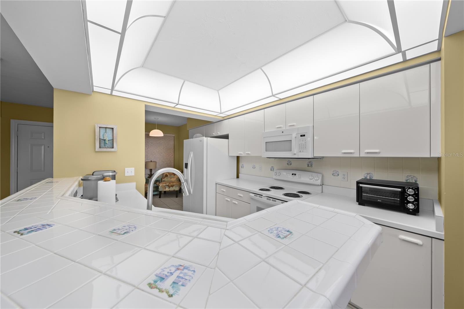 Image 14 of 53 For 4575 Atlantic Avenue 6209