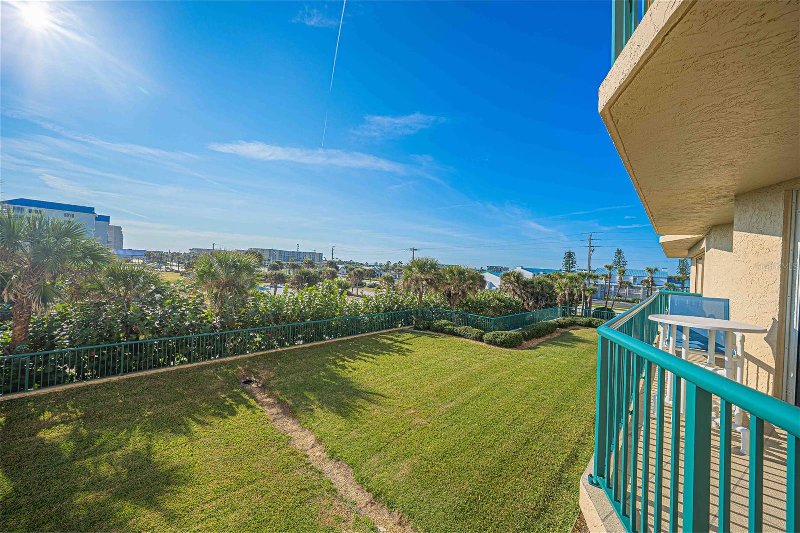 Image 25 of 53 For 4575 Atlantic Avenue 6209