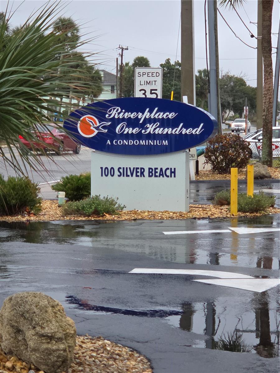 Image 2 of 59 For 100 Silver Beach Avenue 214