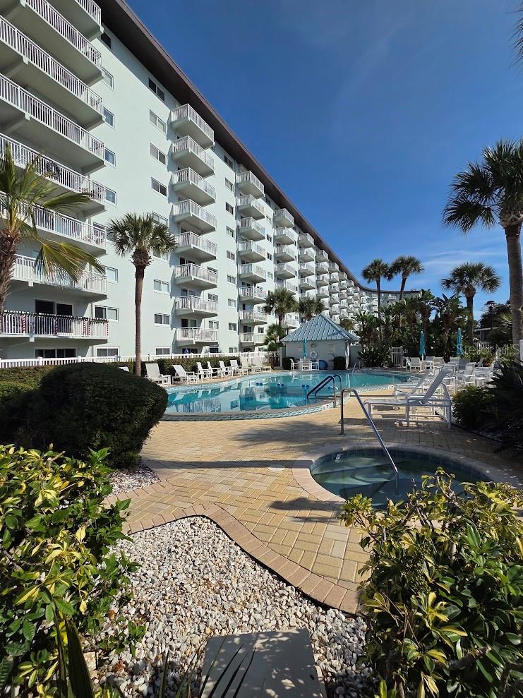 Image 44 of 59 For 100 Silver Beach Avenue 214