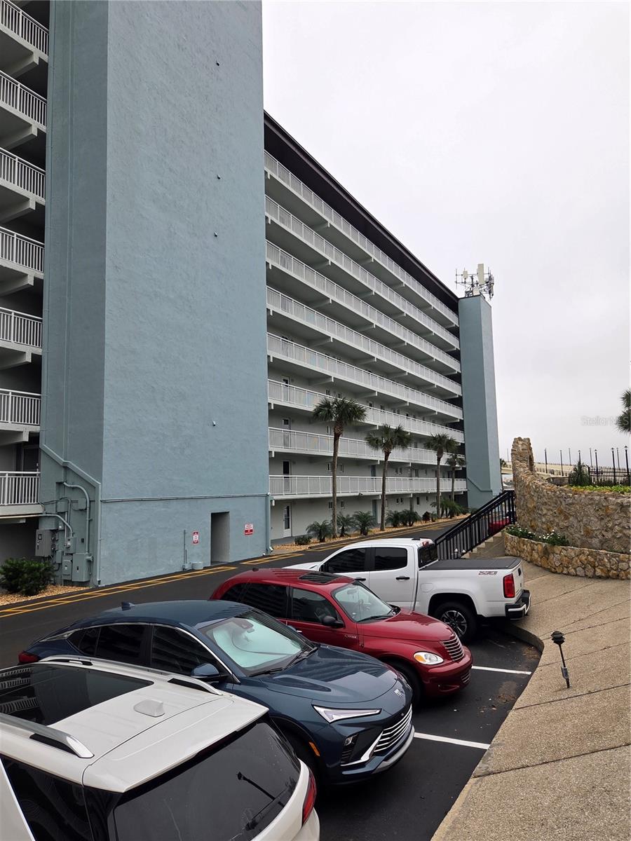 Image 5 of 59 For 100 Silver Beach Avenue 214