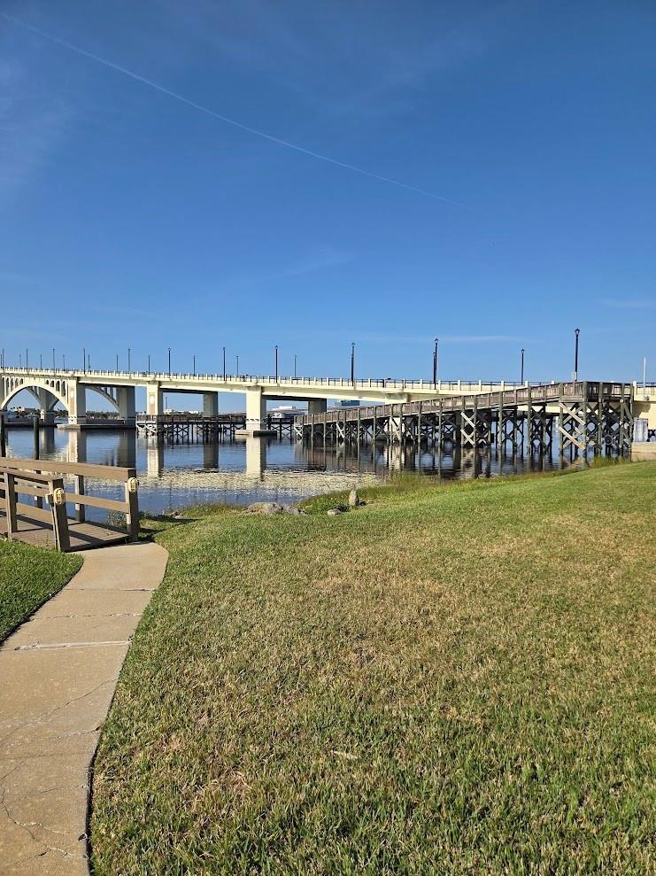 Image 55 of 59 For 100 Silver Beach Avenue 214