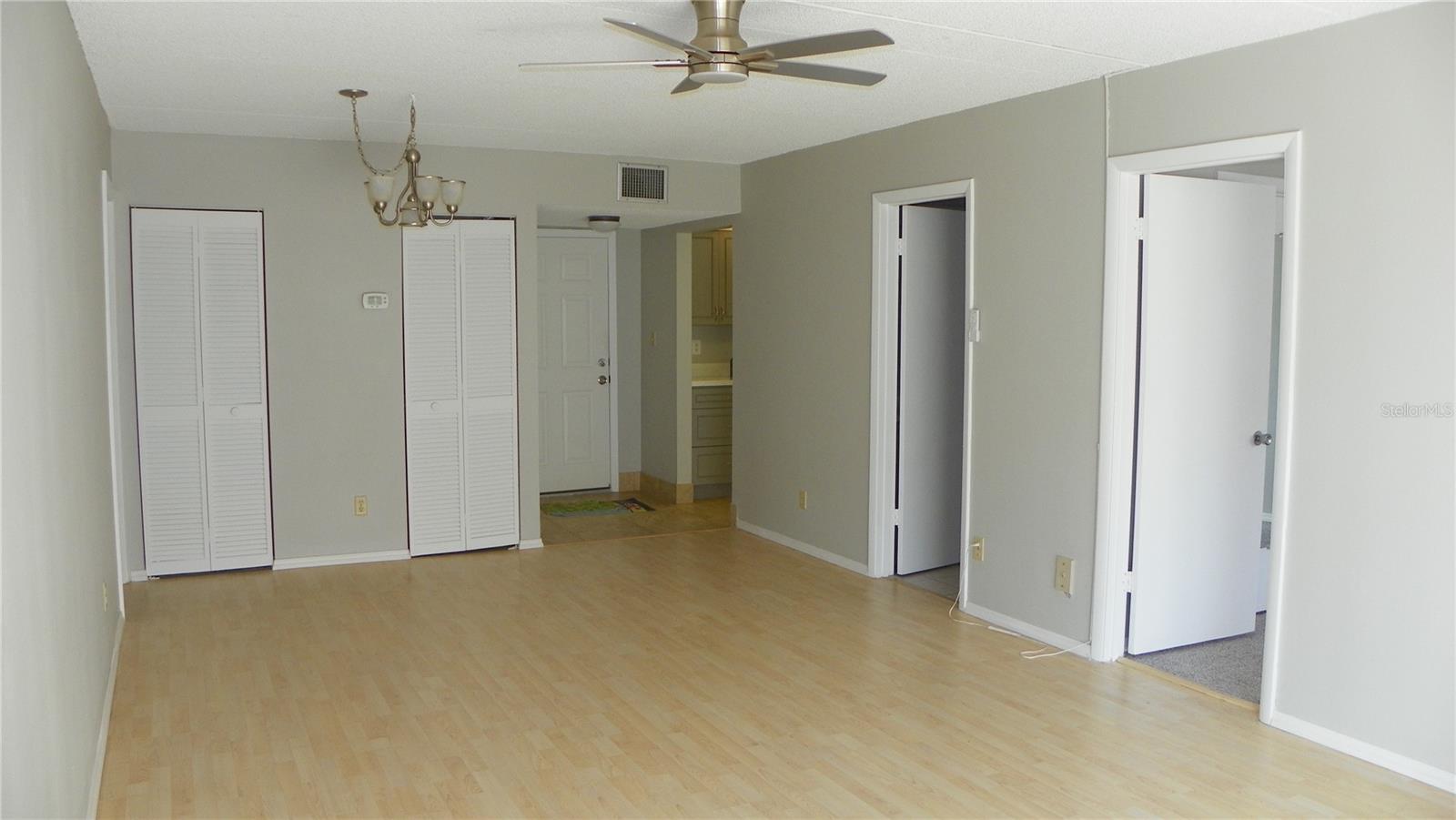 Image 9 of 59 For 100 Silver Beach Avenue 214