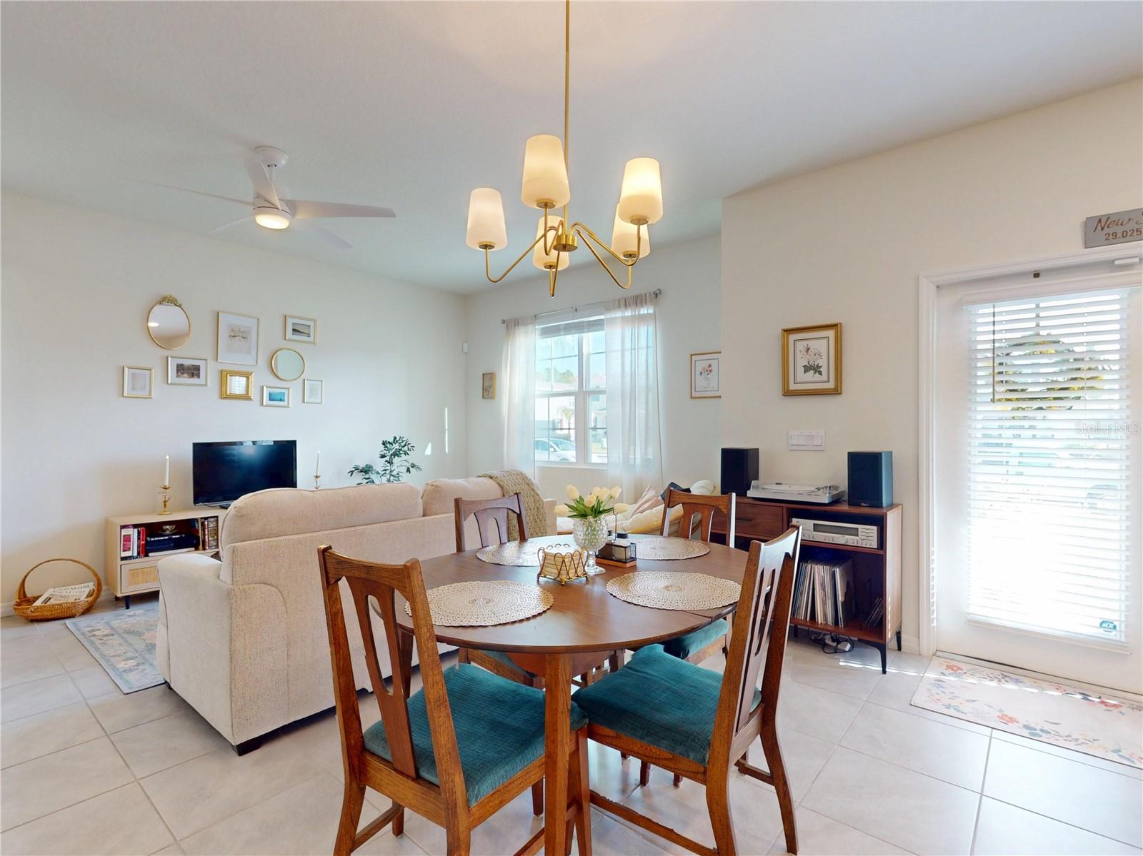 Image 21 of 80 For 3078 Meleto Boulevard