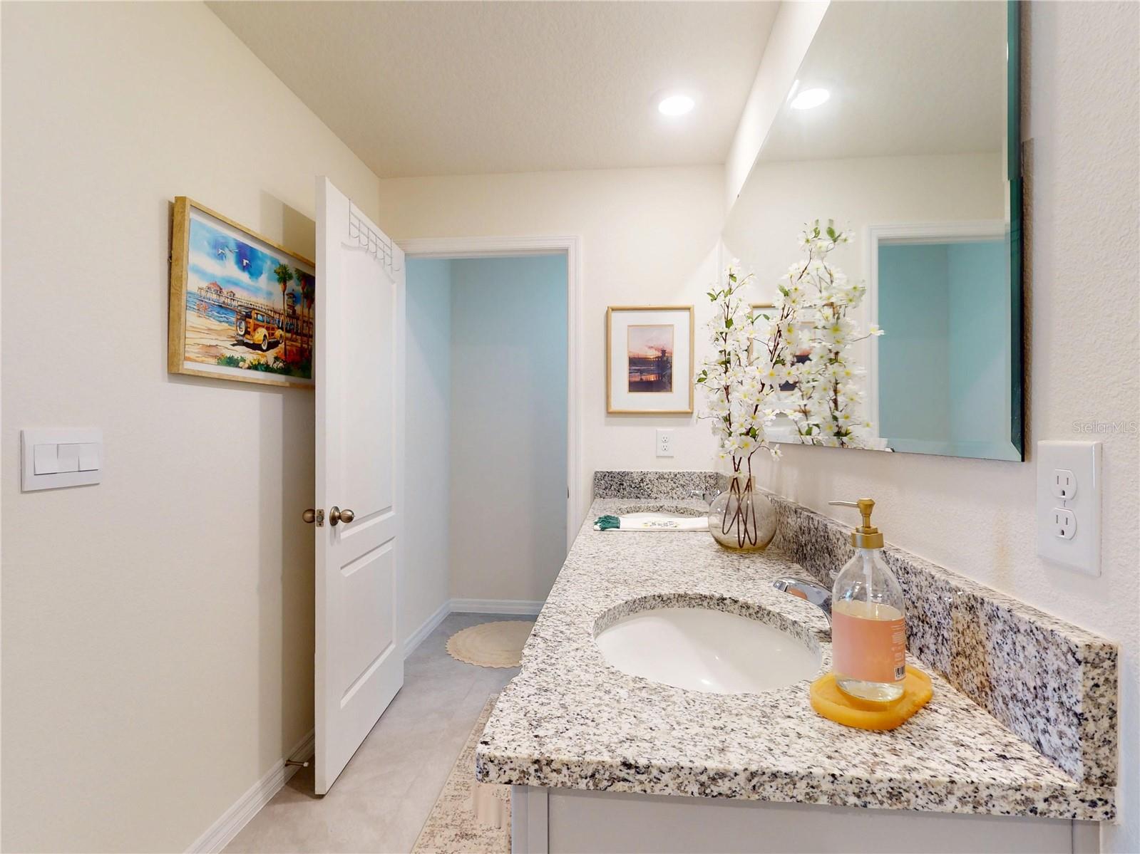 Image 38 of 80 For 3078 Meleto Boulevard