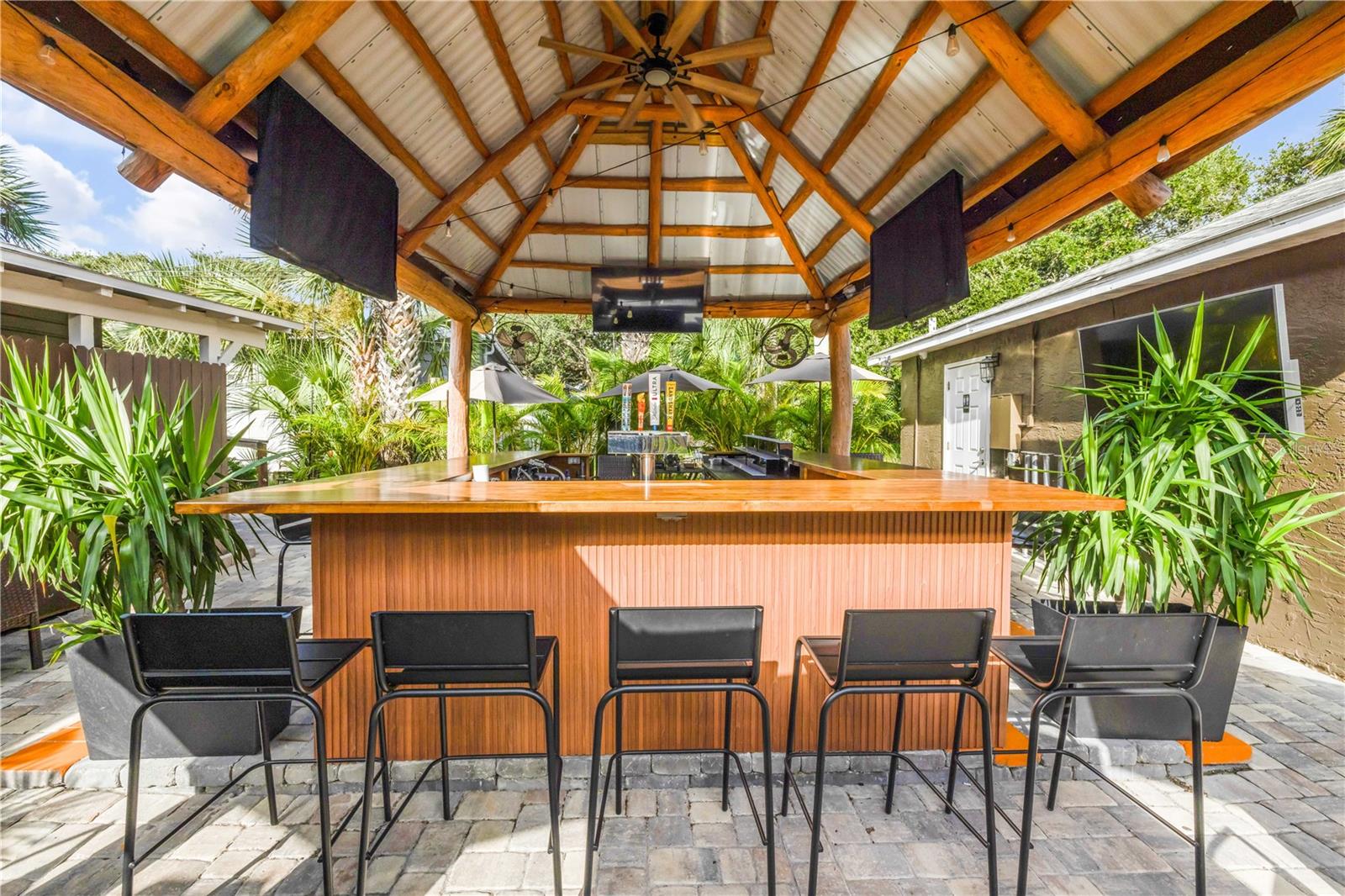 Image 37 of 58 For 314 Flagler Avenue