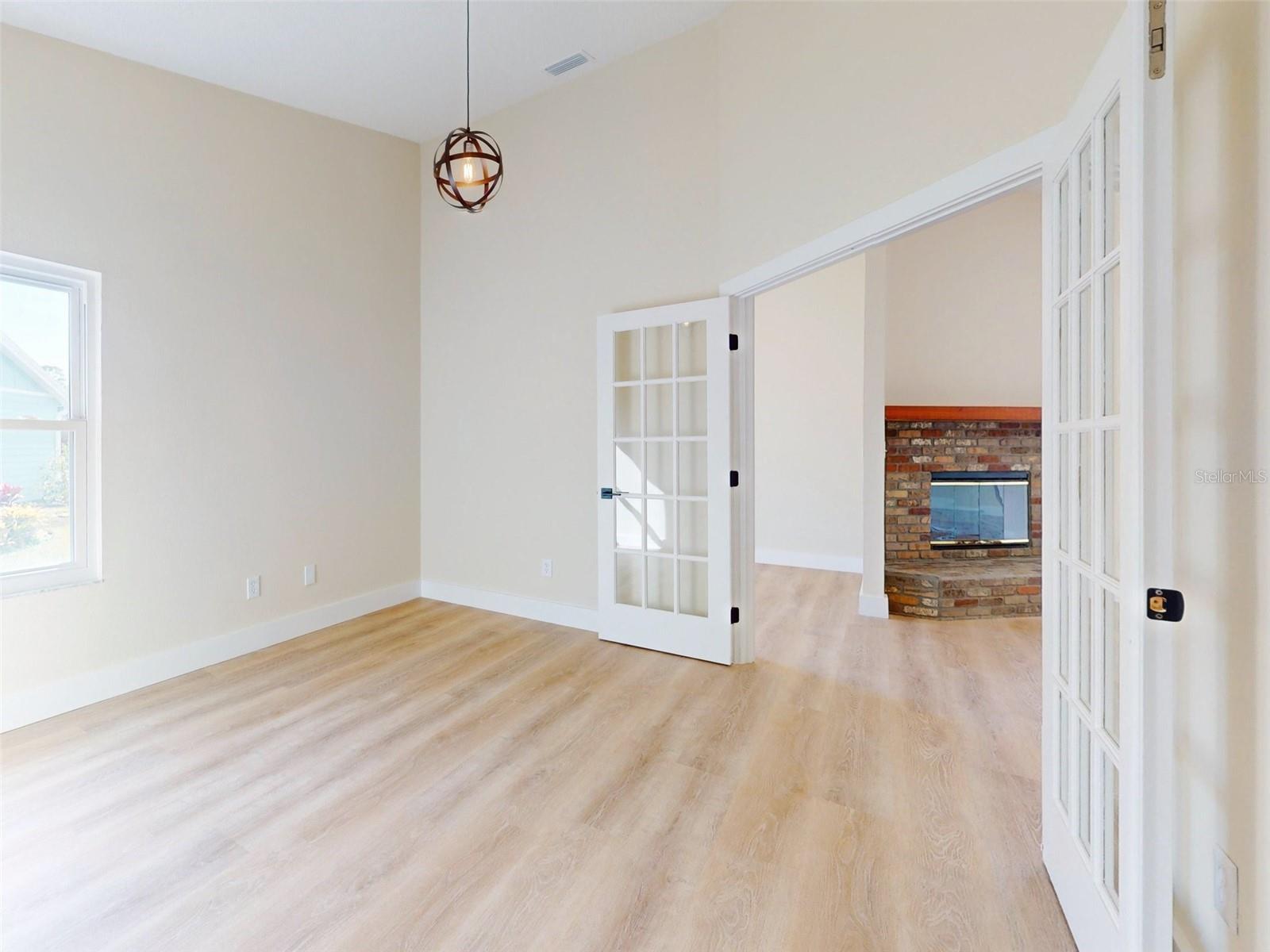 Image 25 of 63 For 804 Soft Pine Court