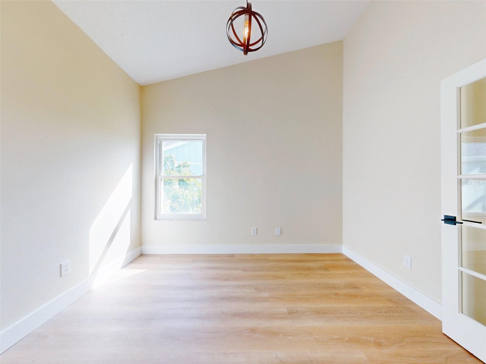 Image 26 of 63 For 804 Soft Pine Court