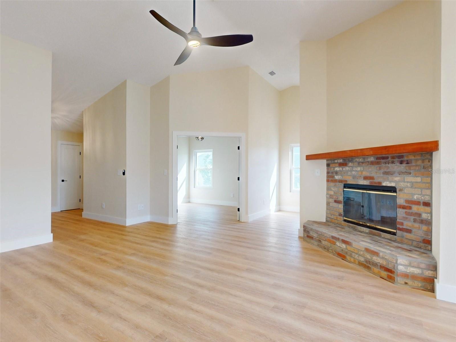 Image 38 of 63 For 804 Soft Pine Court