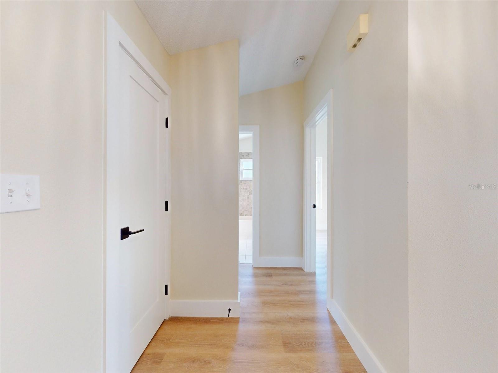 Image 7 of 63 For 804 Soft Pine Court