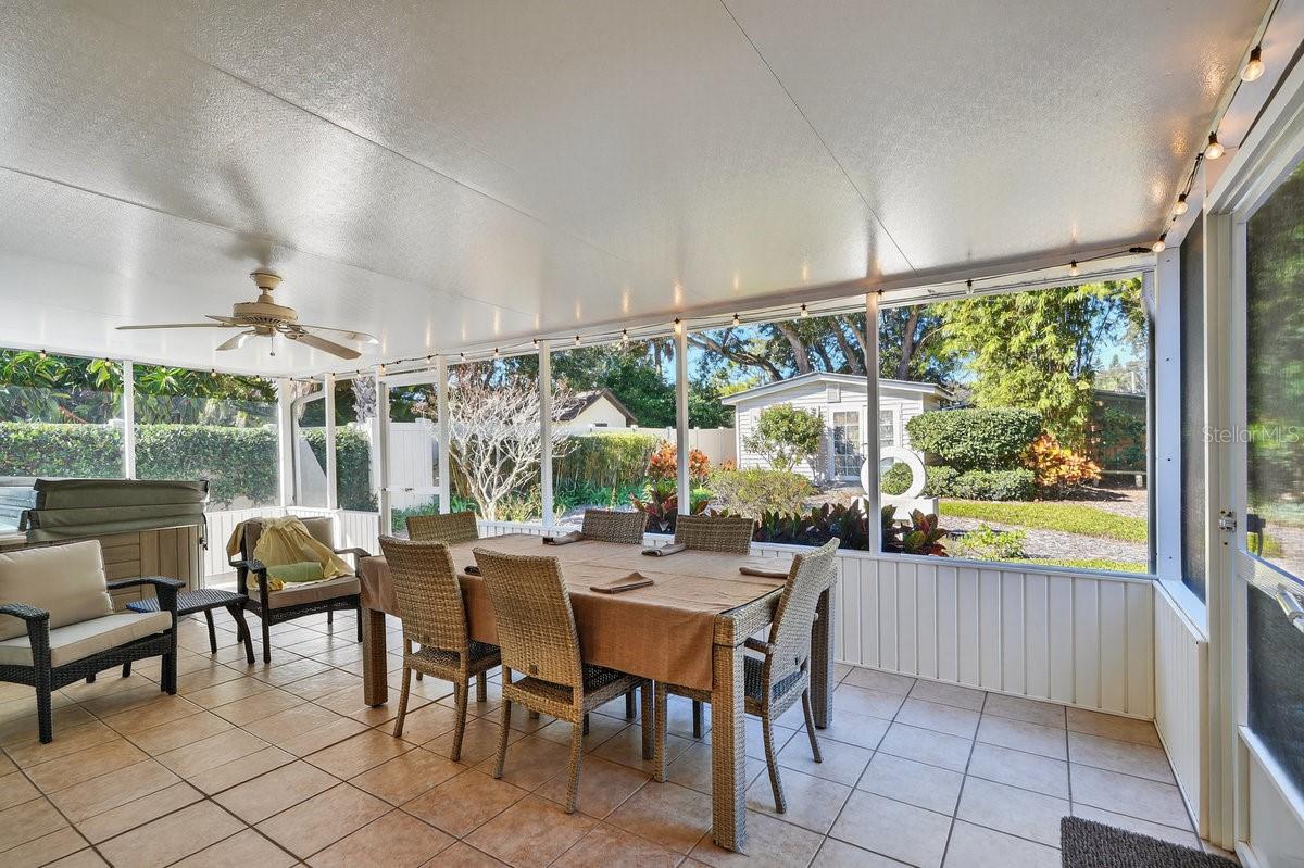 Image 18 of 52 For 810 9th Avenue