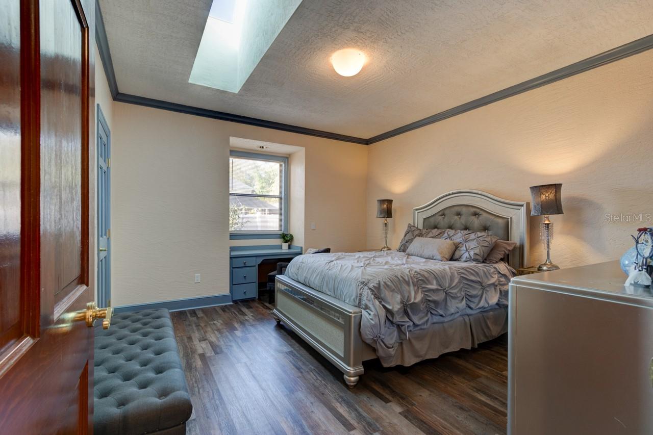 Image 33 of 38 For 1811 Spruce Creek Boulevard