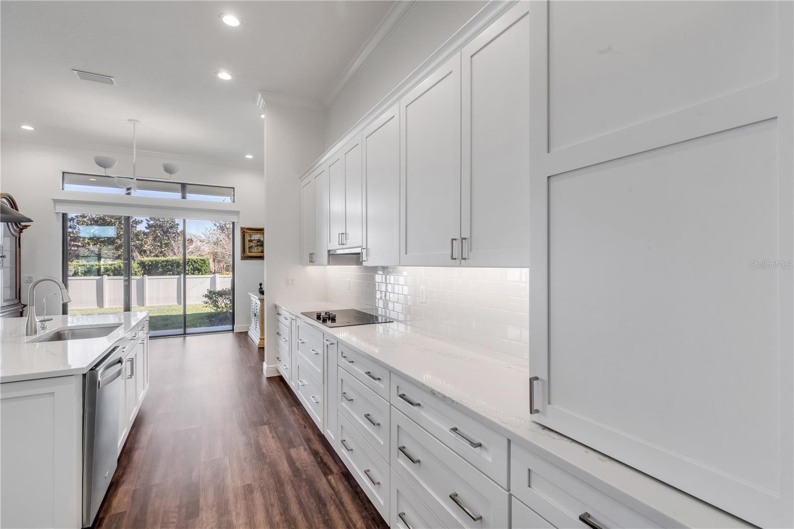 Image 18 of 89 For 3053 Isola Bella Boulevard